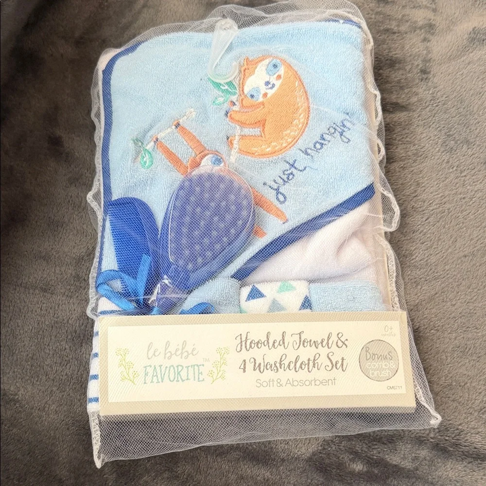 Baby Essentials Bundle Set - Picture 6 of 8